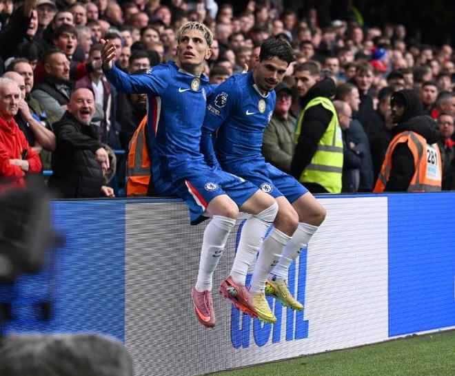 豪门悲喜夜！切尔西被绝杀利物浦英超4连败曼联3连胜渐入佳境